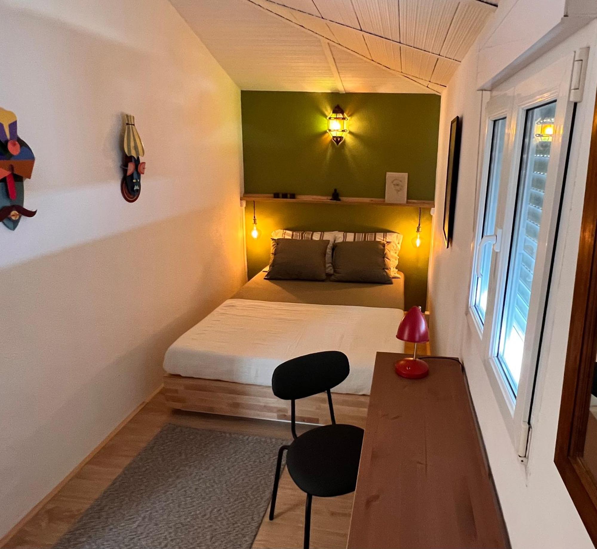 Arriba Stijlvol Appartement Met Zwembad En Tuin Конил-де-ла-Фронтера Екстериор снимка